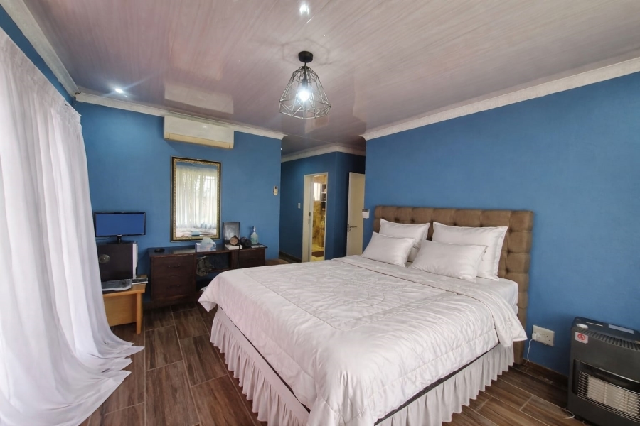 4 Bedroom Property for Sale in Kathu Northern Cape